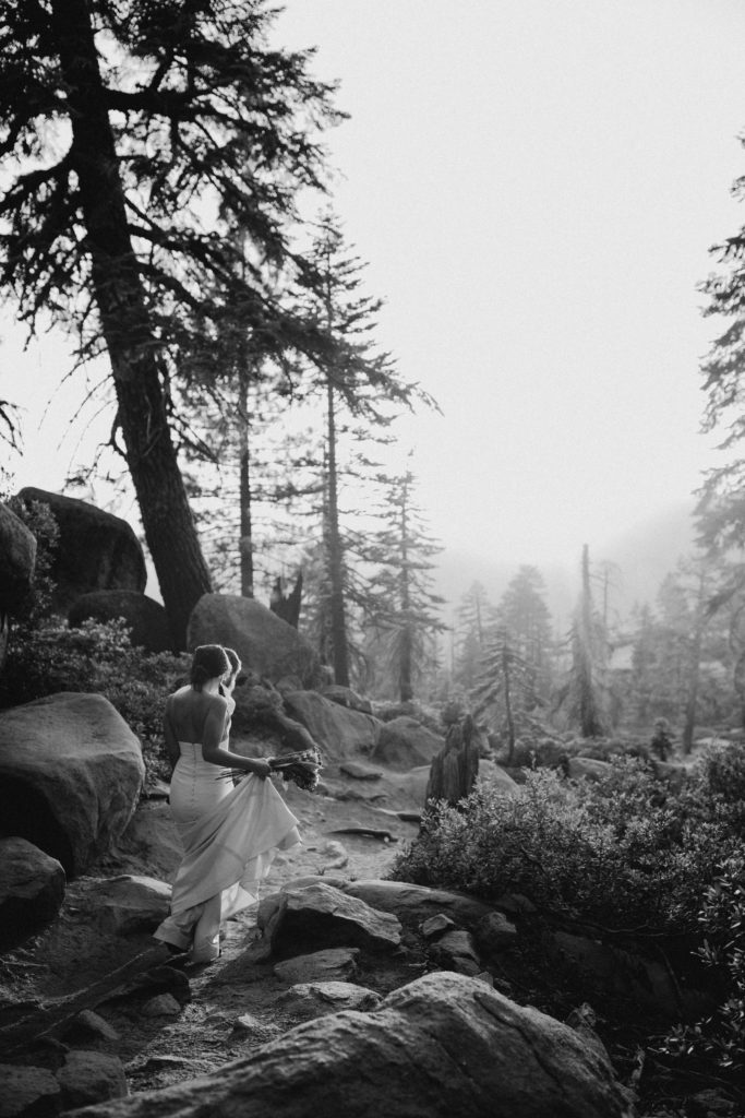 Yosemite-Elopement-packages-national-park-elopement-yosemite-elopement-photographer-taft-point-elopement-california-wedding-photographer-bride-ferns-hike